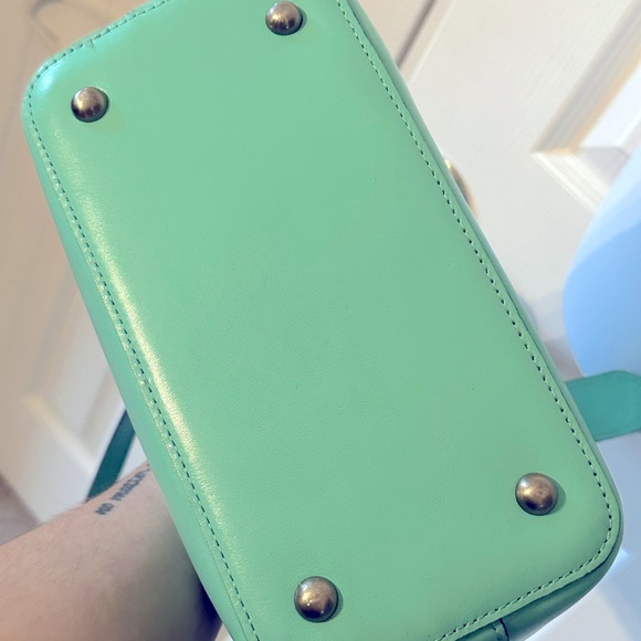 Patricia Nash Crossbody/Shoulder Bag - Picture 9 of 16